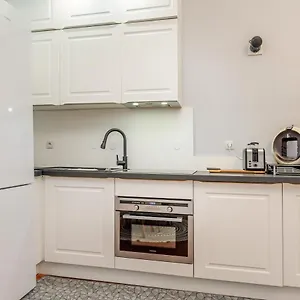 Nouvel De Caractere Et Climatise A La Joliette Appartement